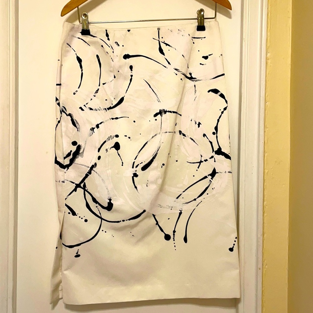 Lafayette 148 white & black hand painted pencil skirt - never worn